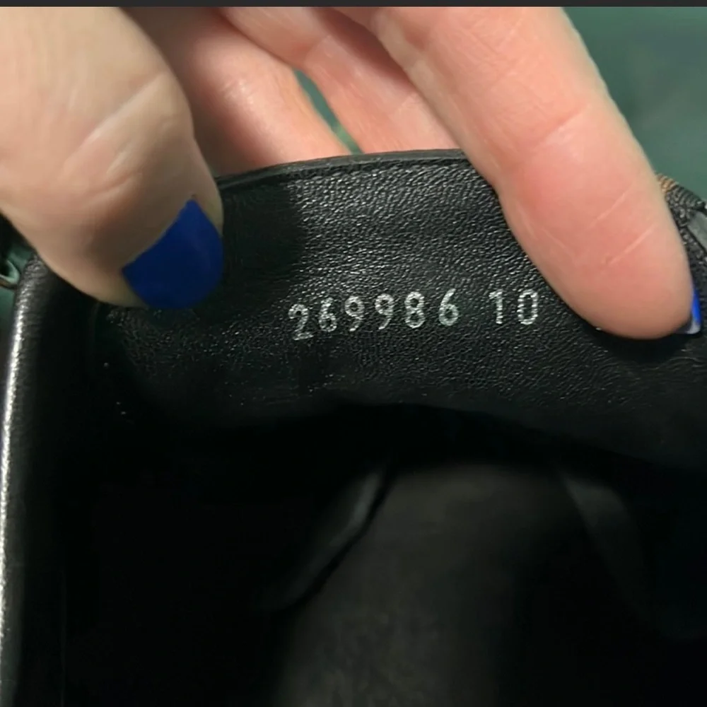 Gucci, men’s sneakers, size 10, authentic 100%